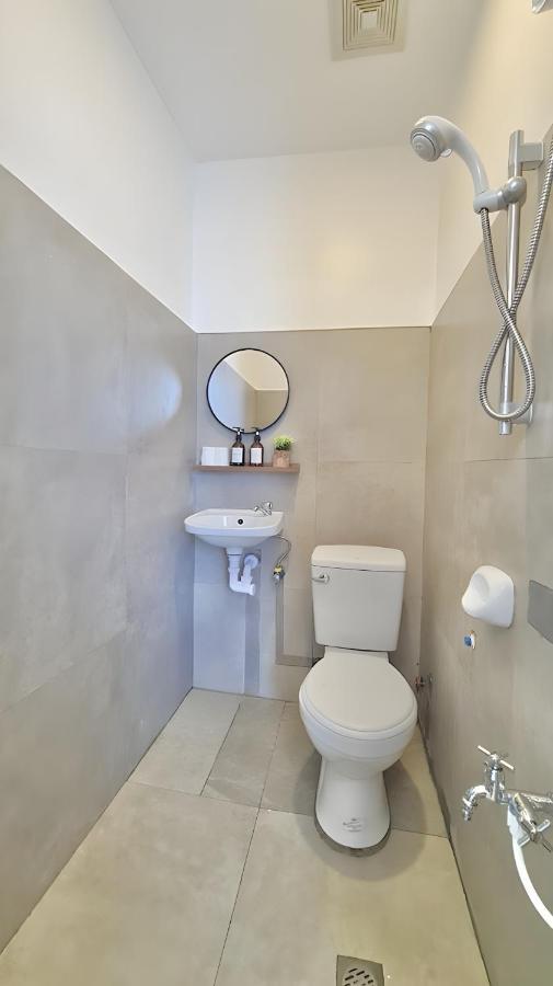 New Modern Suite Near Airport & Beach Sudtungan Exterior photo