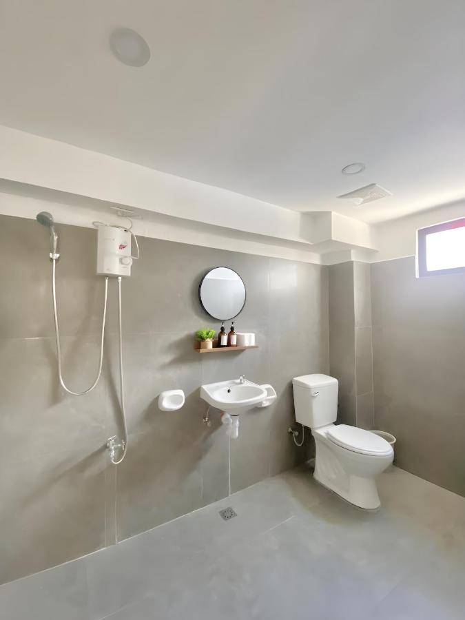 New Modern Suite Near Airport & Beach Sudtungan Exterior photo